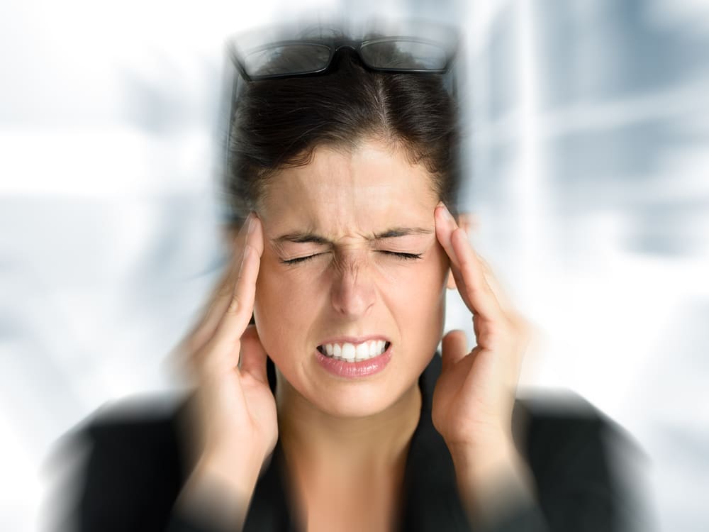 Seven Tips To Fight Warm Weather Migraine
